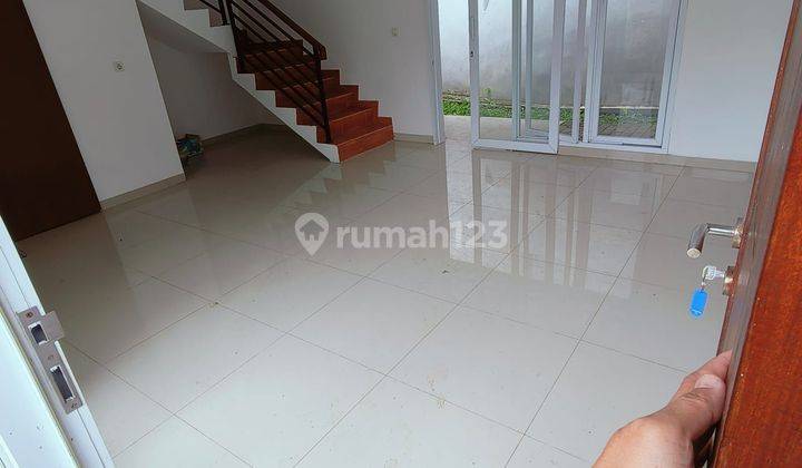 Rumah bojong koneng 2 Lantai dijual 1