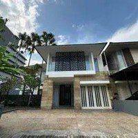 Dijual Rumah Royal Residence Cluster Favorit Dengan.private Pool 1