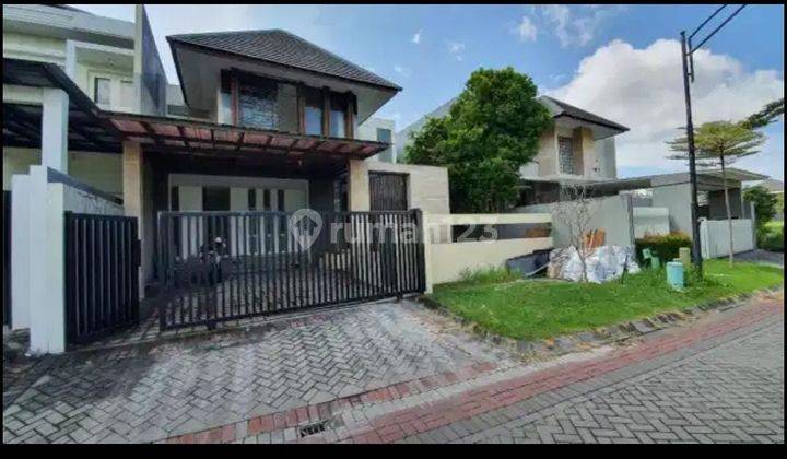 Dijual Rumah Graha Family Strategis Mewah 1