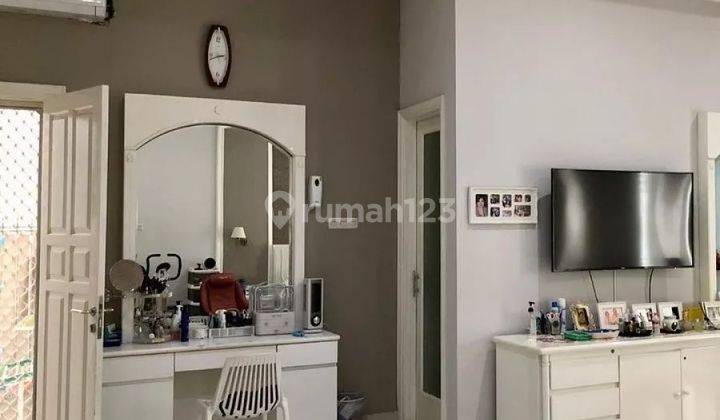 Dijual Rumah Mewah Graha Family Siap Pakai 2