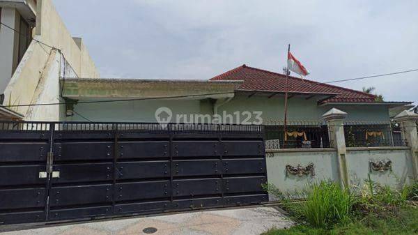 Dijual Rumah Hook Satelit Surabaya Strategis Siap Huni 1