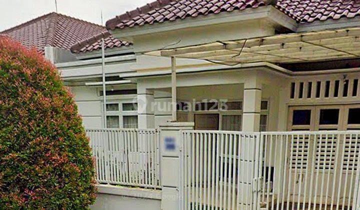 Rumah Keluarga Satu Lantai Murah Disewakan Di Graha Cinere  1