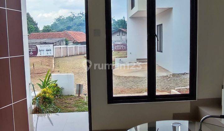 Rumah 2 Lantai Shm Bagus Dekat Ke Stasiun Dan Toll Serpong 2