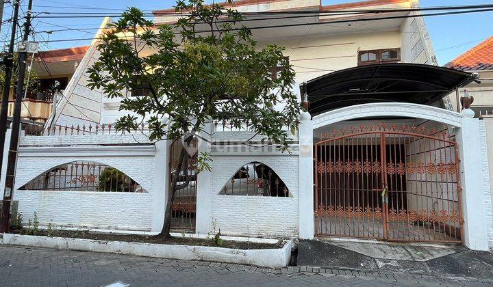 Dijual Rumah Siap Huni Full Furnish di Dharmahusada Indah Barat 1