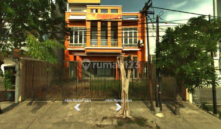 Dijual Bangunan Usaha Cocok untuk Toko/Resto/Kantor Ngagel Jaya 1