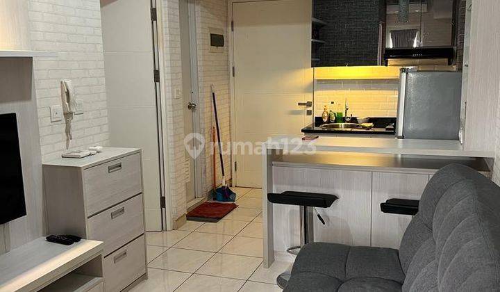 Disewakan Apartemen di Lantai 2 Springlake Summarecon Bekasi Tower Davalia 1