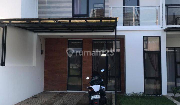 RUMAH MINIMALIS 2 LANTAI SIAP HUNI DI SARIWANGI 1