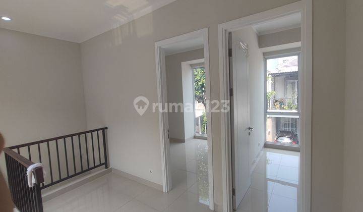 Dijual Modal Rumah Graha Raya Rapihh Baru Renovasi... 2