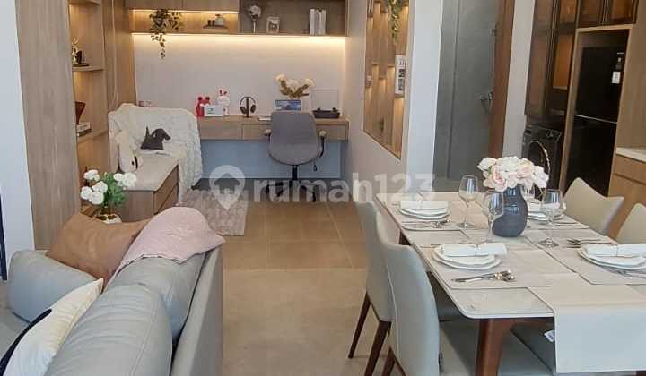 Rumah 2 Lantai Di Bsd Timur Lokasi Dekat Stasiun