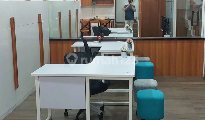 Ruko 2 Lantai Lokasi Strategis Dekat Area Perkantoran