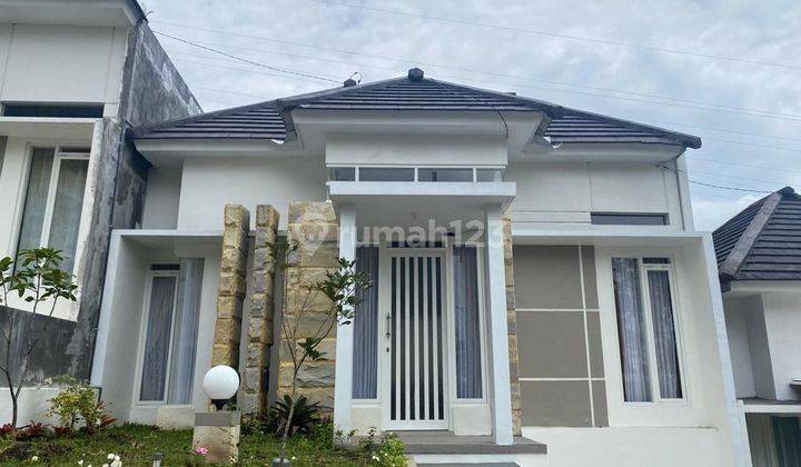 Dijual Rumah Baru Modern 1 Lantai Murah di Kota Batu  1