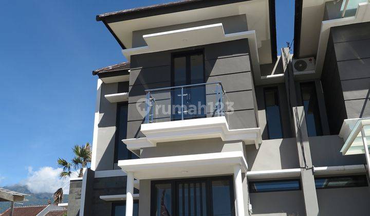 Dijual Rumah View Cantik Kav N9 pojok di Kota Batu Bawah Wisata 1