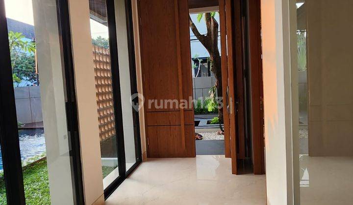 Dijual Rumah Mewah Dengan Lingkungan Yang Asri Dan Tenang di Cipete 2