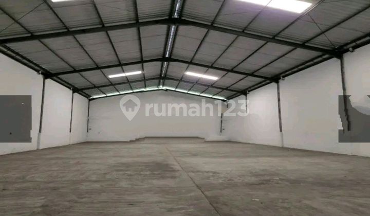 Amplas Trade Centre Warehouse Amplas Trade Centre Warehouse