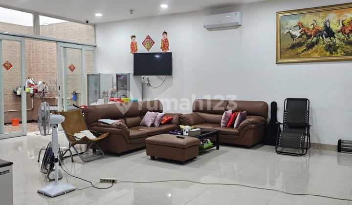 Villa Mutiara Residence Semi Furnish 2