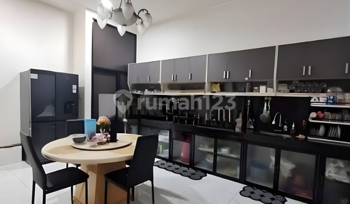 Villa Halton Place Menteng Indah Villa Halton Place Menteng Indah