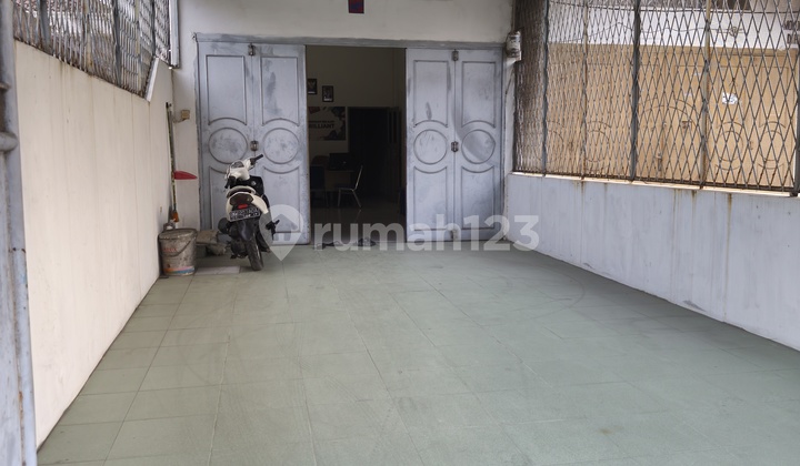 Ruko Daerah Sekip-gereja