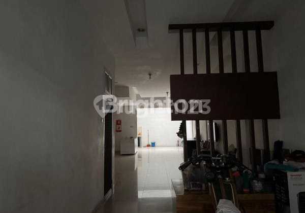 Rumah Villa Komplek Puri Garuda Cantik 2