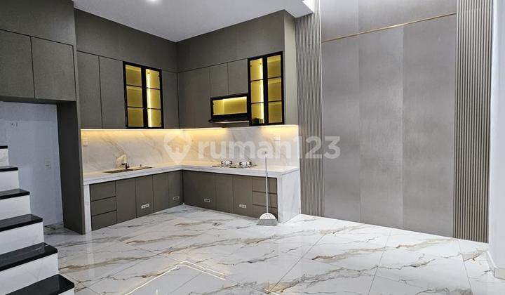 Rumah Icon Estate-Furnished Rumah Icon Estate-Furnished