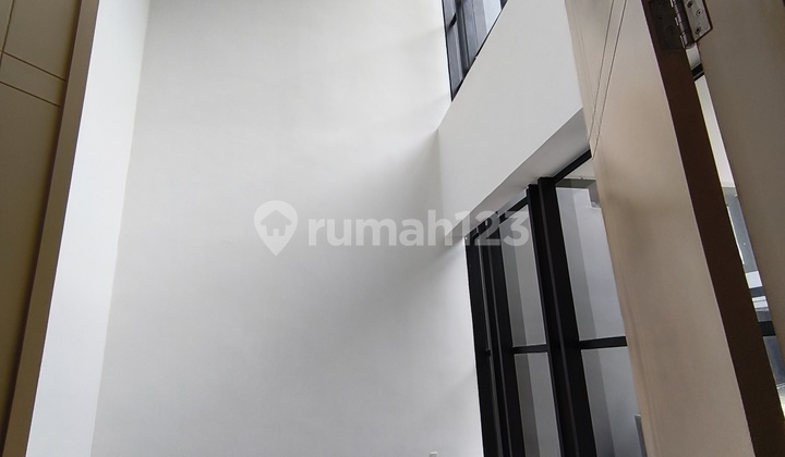 Polonia Garden Villa House SHM 2