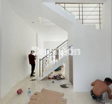 Town House Cemara 2