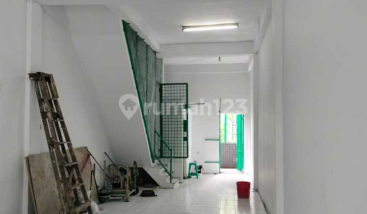 Denai Ready-to-Occupy Shop House 2
