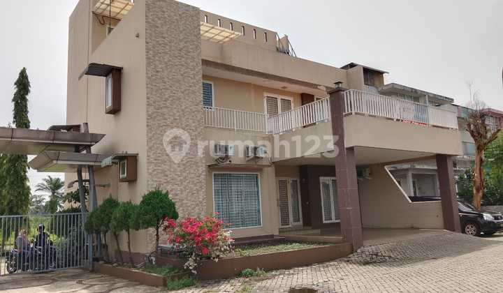 Graha Helvetia Amari House