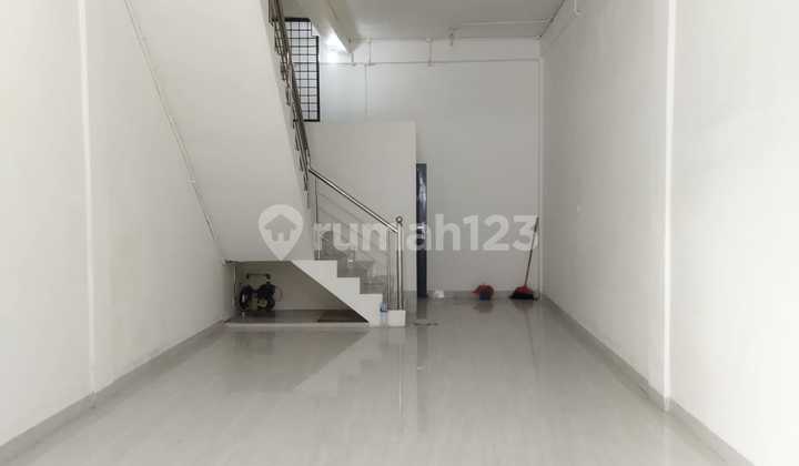 Sutomo Ujung Bagus Shop House Sutomo Ujung Bagus Shop House