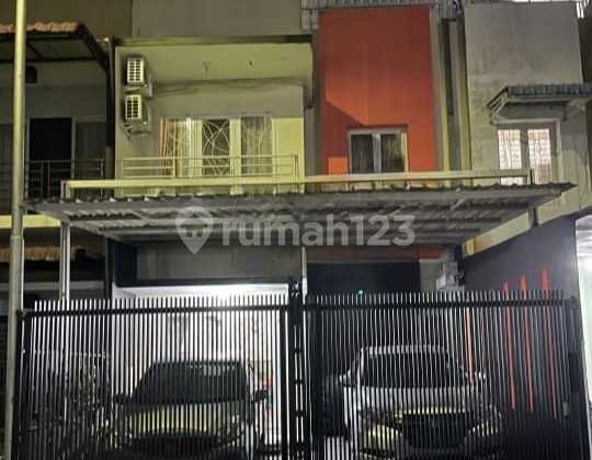 Villa J City Metropolis Villa J City Metropolis