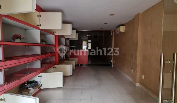 Ruko Jati Junction Complex Ready for Occupancy Ruko Jati Junction Complex Ready for Occupancy