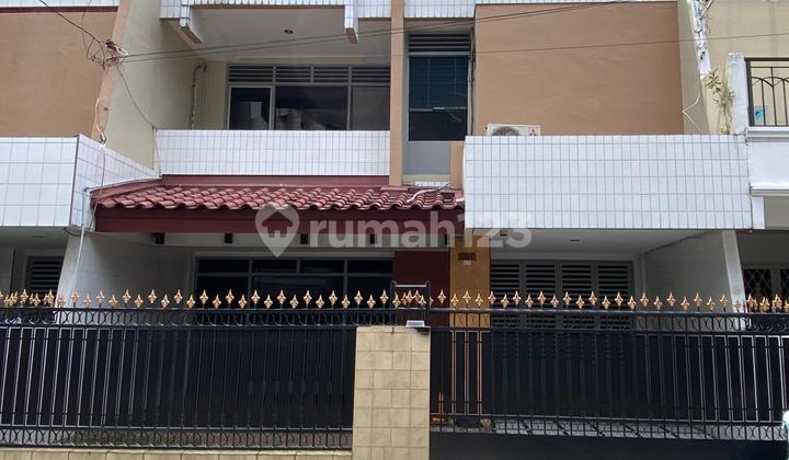 Rumah Luas Diponegoro 1