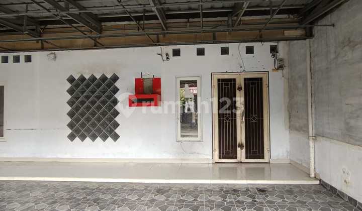 Rumah Petak Komplek Laguna Indah