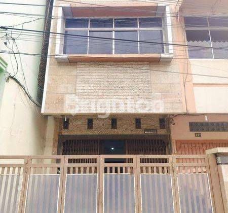 Ruko Wahidin Strategis Bisnis 1