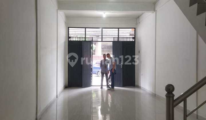 Sutomo Ujung Bagus Shop House Sutomo Ujung Bagus Shop House