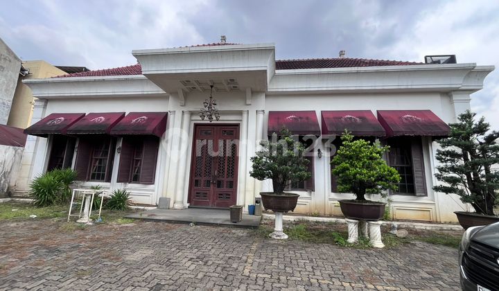 Rumah Cafe Daerah Sekip