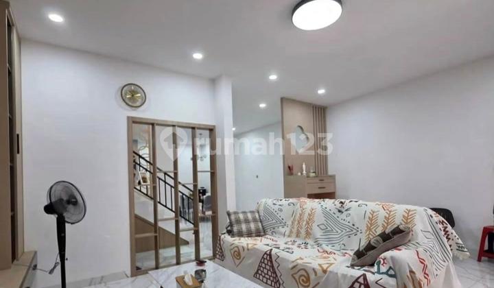 Rumah Villa Sekitar Adam Malik Rumah Villa Sekitar Adam Malik