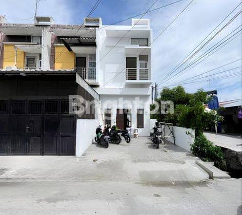 Town House Cemara 1