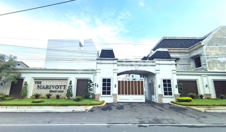 Rumah The Marriot Villas