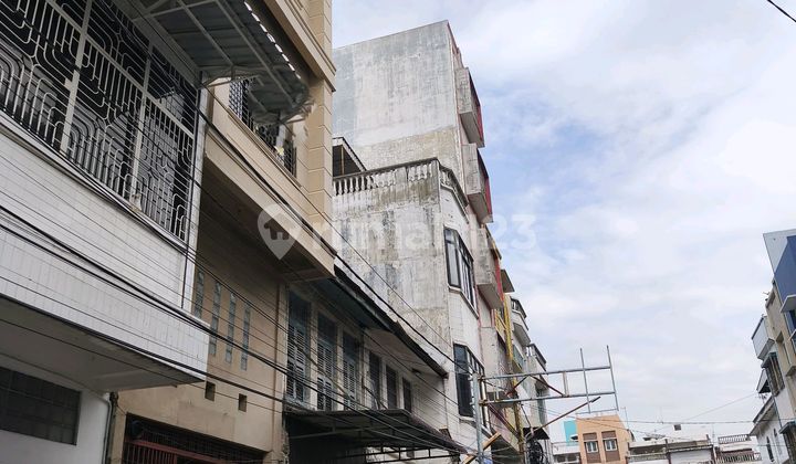 Shophouse Around Bandung, Surabaya Ready to Occupy Shophouse Around Bandung, Surabaya Ready to Occupy