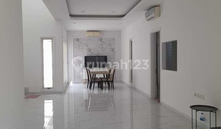 For Sale 2-Story House In The Springs, Gading Serpong, West, SHM, Move-In Ready, Good Condition