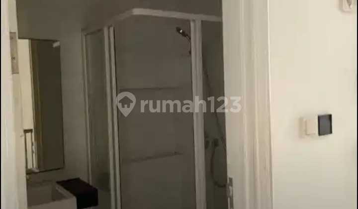 For Rent: 2-Storey House Ready to Occupied in Greenlake Cipondoh, Unfurnished, Strategic Location, Close to Karang Tengah Toll Road