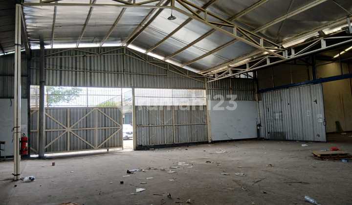 Warehouse for Rent in Priuk Sangiang Tangerang, Container Access, Ready to Use Warehouse for Rent in Priuk Sangiang Tangerang, Container Access, Ready to Use