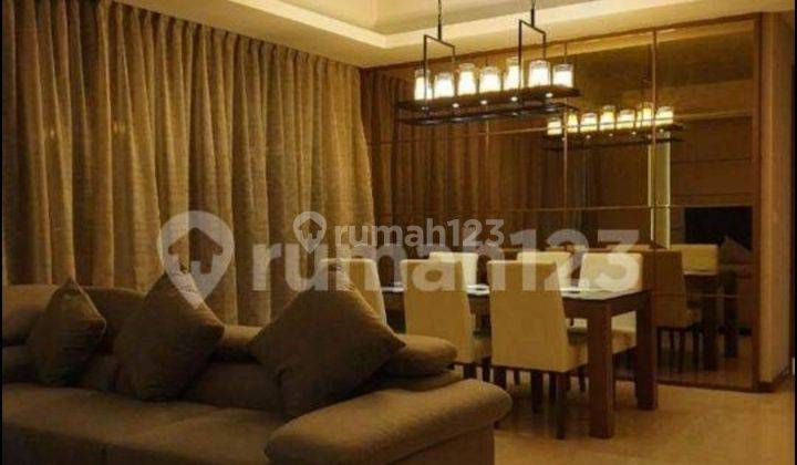 Disewakan apartemen Marigold, mewah banget, 3 BR, view botanical garden, navapark, bsd

 1