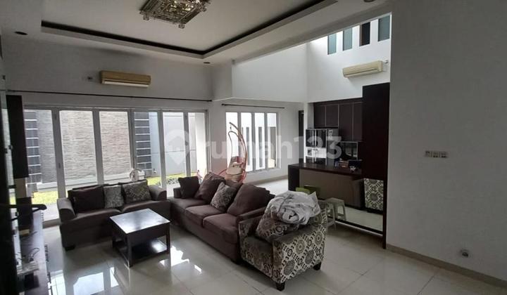 For Sale / For Rent 2-Story House In Taman Telaga Bsd Cluster, Fully Furnished, Freehold Title, Excellent Condition
