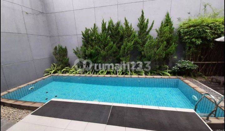 Disewakan Rumah Di Maja, De Park, Bsd, Furnish, Ada Pool

 1