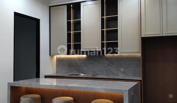 Dijual Rumah Hook Brand New, Desain Elegan, Siap Huni Di Alam Sutera, Shm, Semi Furnished, Utara, Bagus