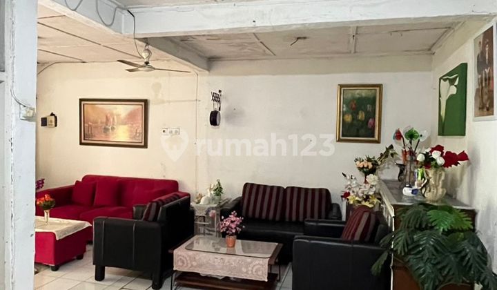 Dijual Rumah 1 Lantai di Pesanggrahan Jakarta Selatan, HGB, Barat, Row Jalan 2 Mobil Dijual Rumah 1 Lantai di Pesanggrahan Jakarta Selatan, HGB, Barat, Row Jalan 2 Mobil