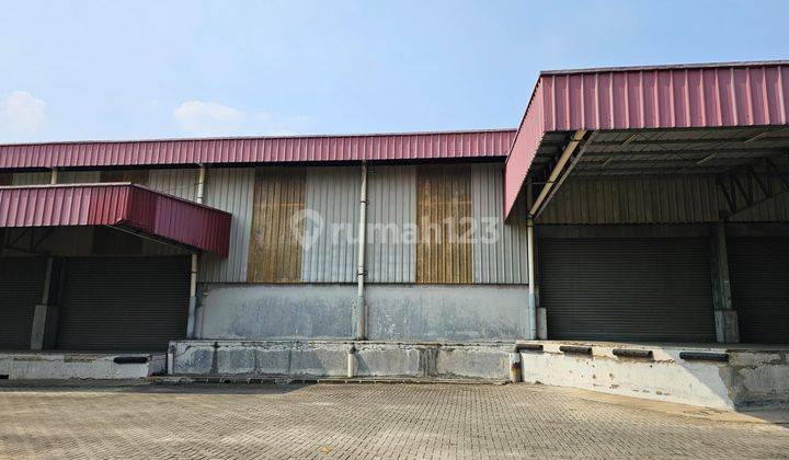 Dijual Bangunan sangat kokoh dan Bagus,
Gudang di Citeureup,kontainer 40 Feet Bs 2