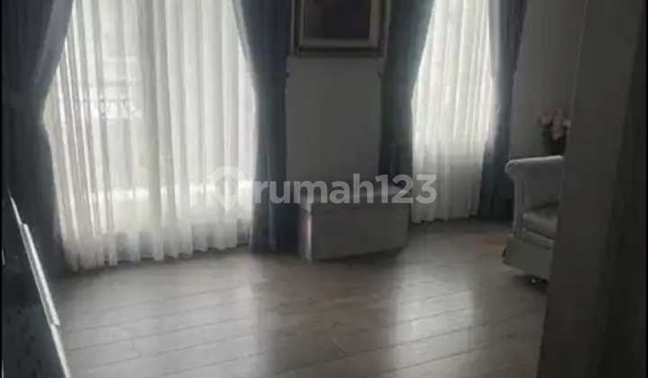 Dijual Rumah Rapi 2 Lantai di Scientia Gading Serpong, Bagus, Siap Huni, Utara