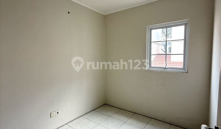 Dijual Rumah 3 Lantai di Vanya Park BSD, Unfurnished 2
